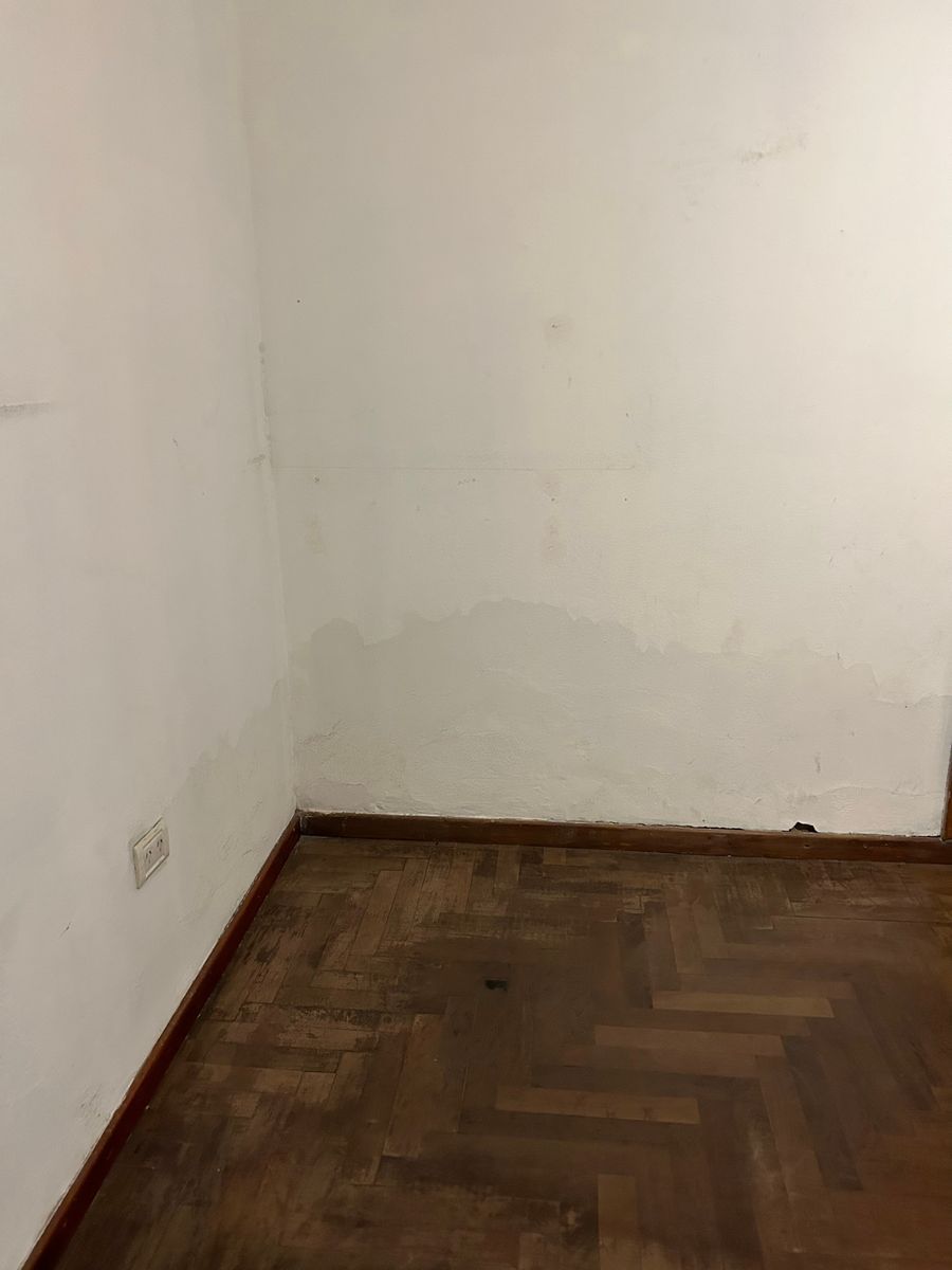 AVIADOR KOEHL 2285 · Tres De Febrero — foto 25