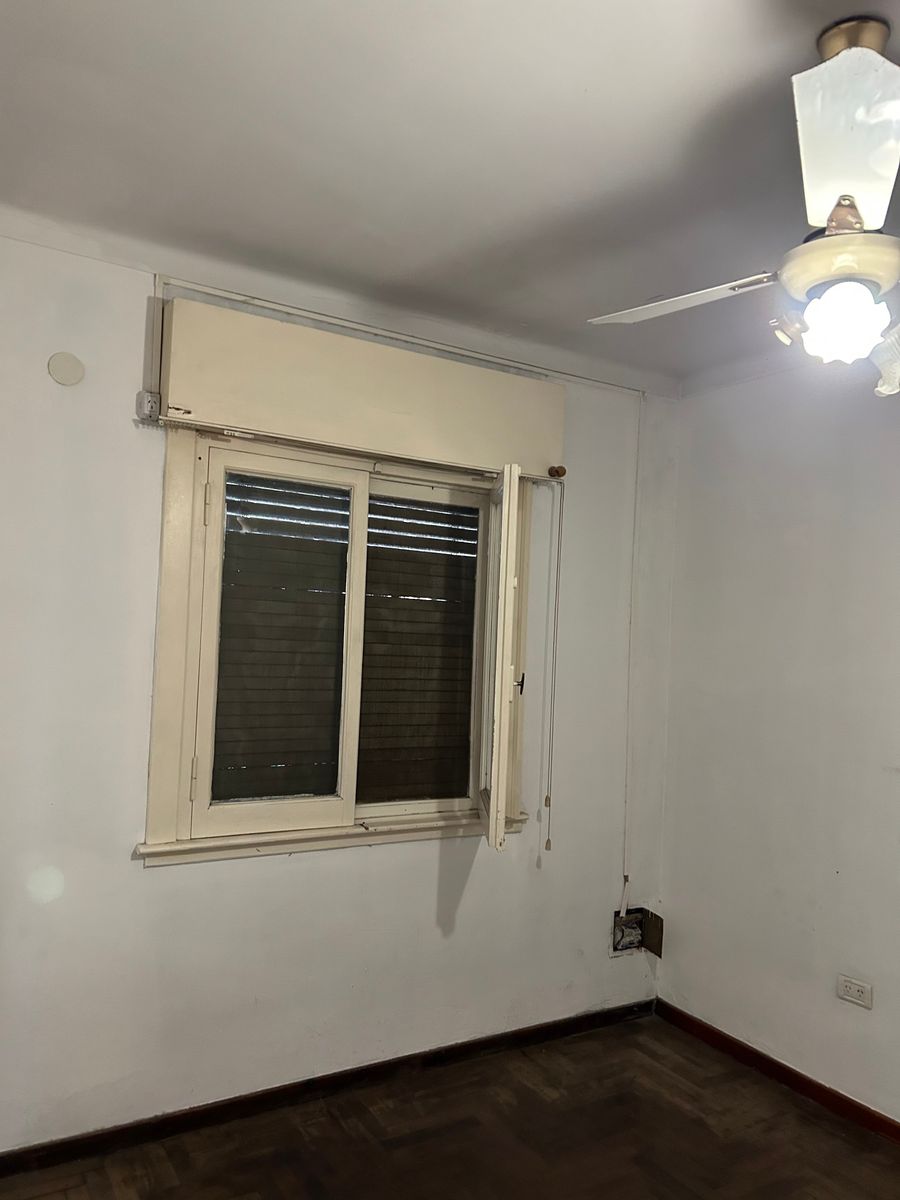 AVIADOR KOEHL 2285 · Tres De Febrero — foto 26