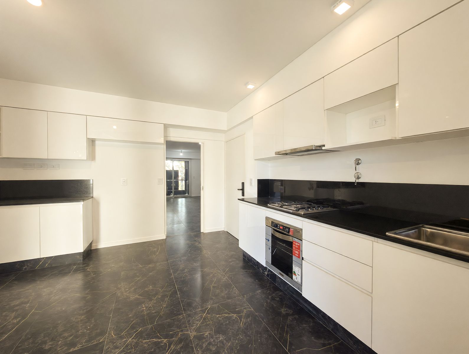 BASUALDO 283 · Villa Luro — foto 9