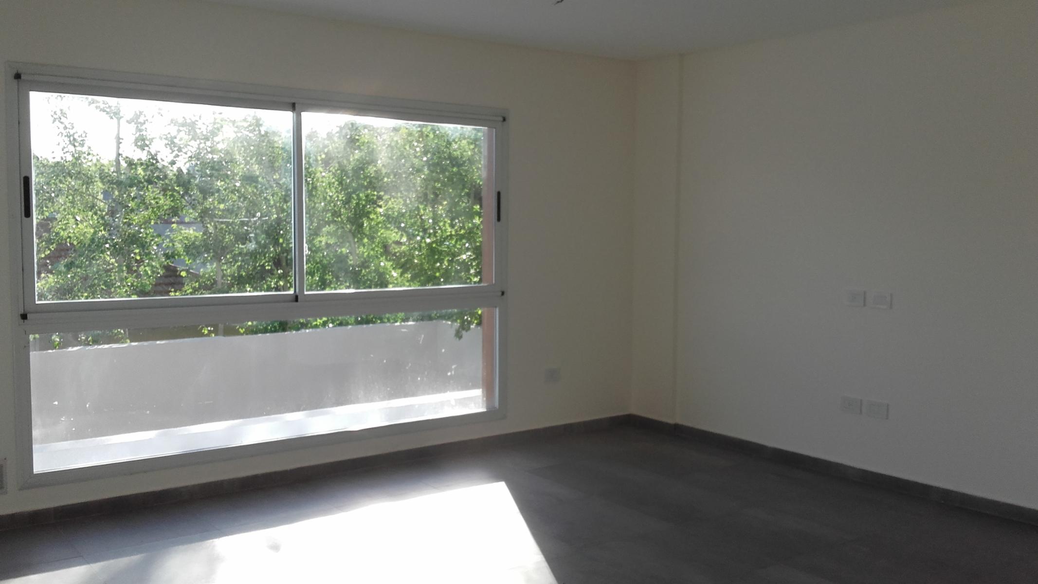 Cerretti 1096 · Almirante Brown — foto 4