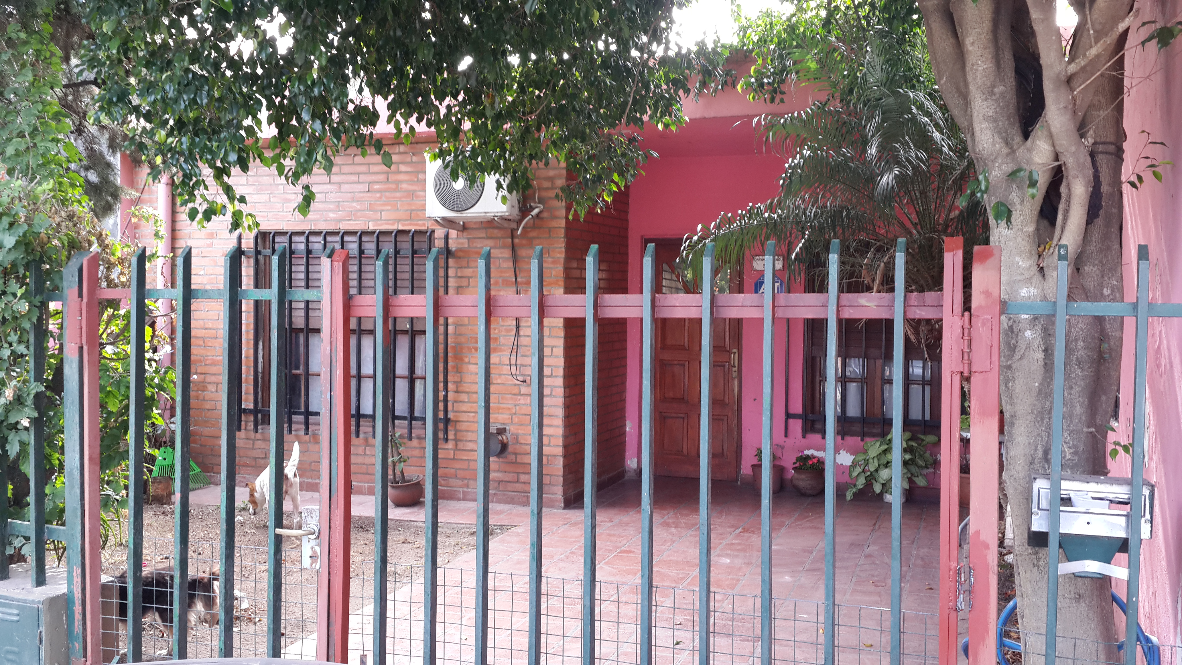 Fray Botaro al 3200 · Morón — foto 3