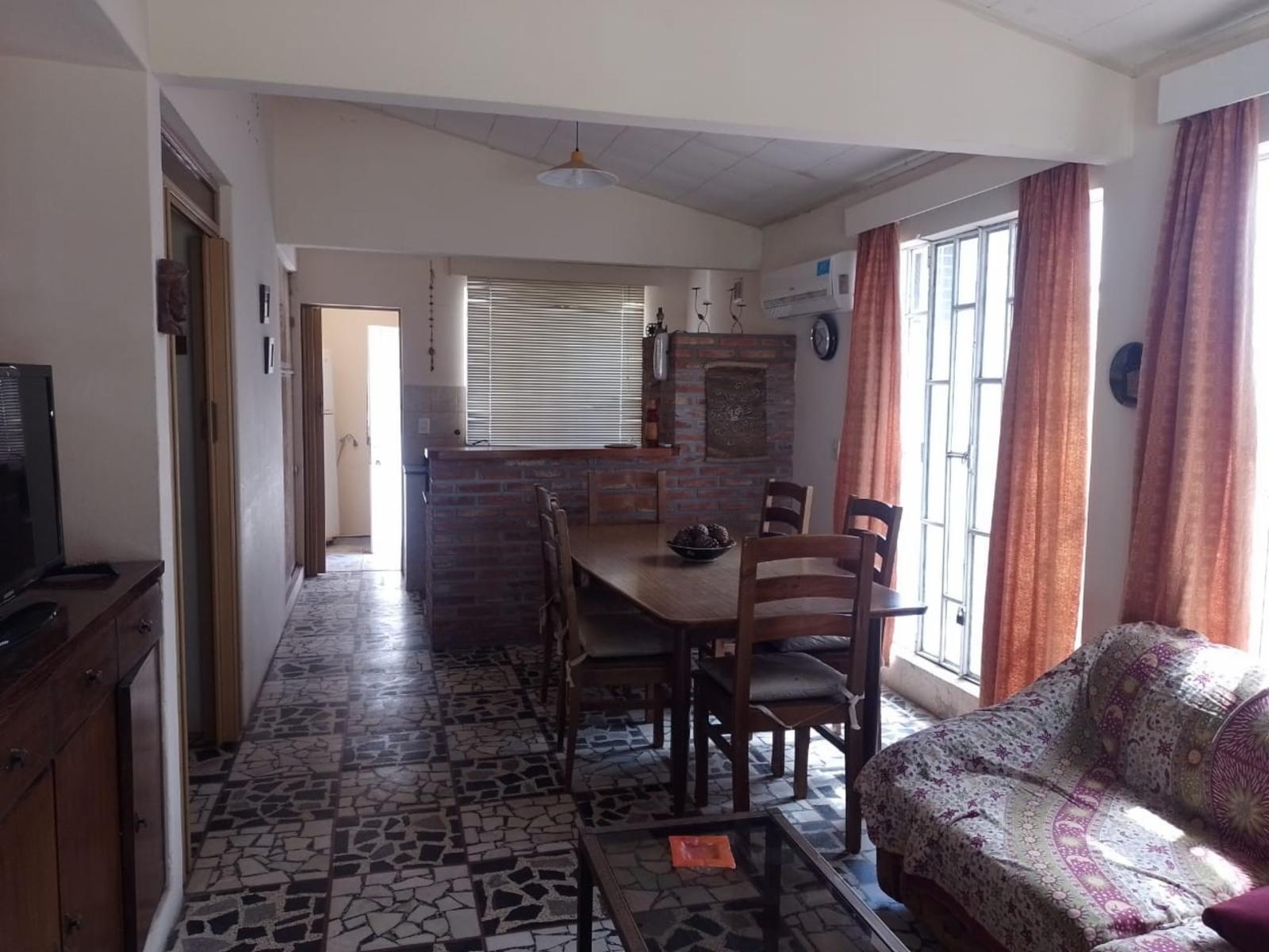 Felipe de Luster 323 · Monte Hermoso — foto 5