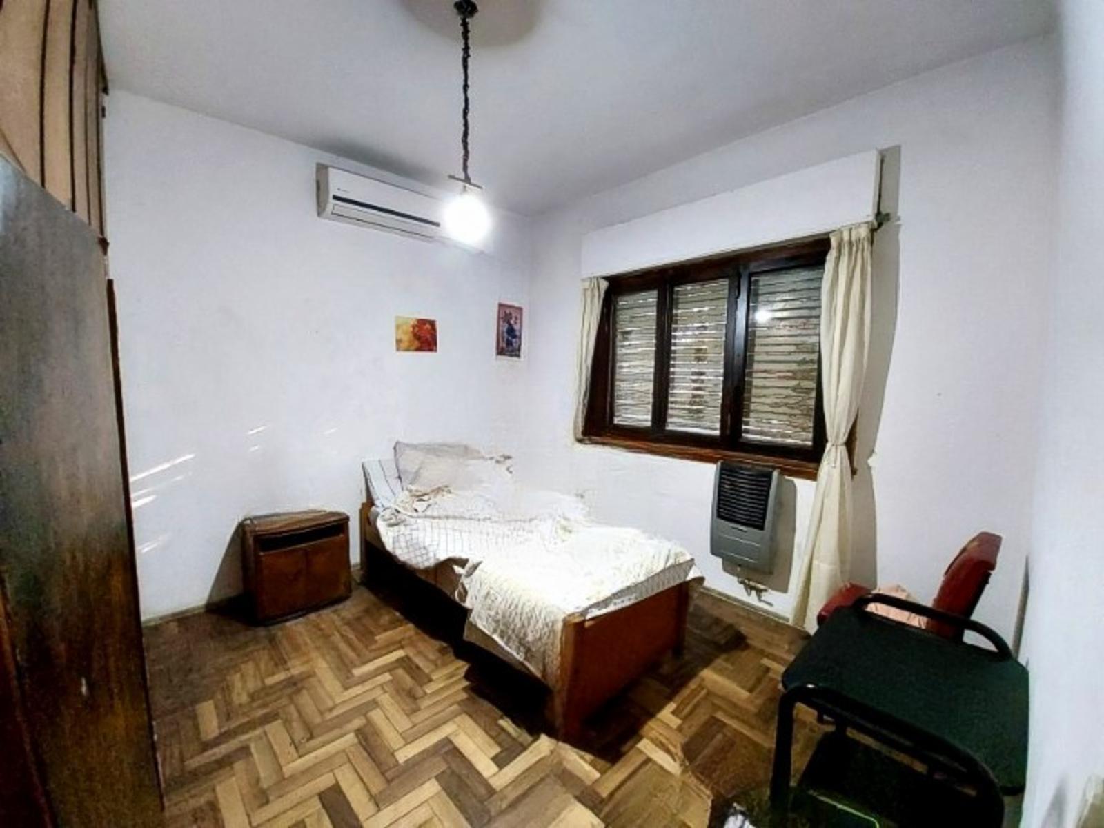 SANTA CATALINA 1040 · Morón — foto 11