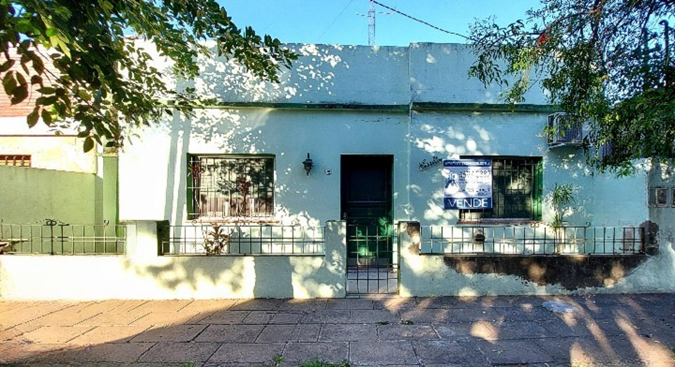 SANTA CATALINA 1040 · Morón — foto 3
