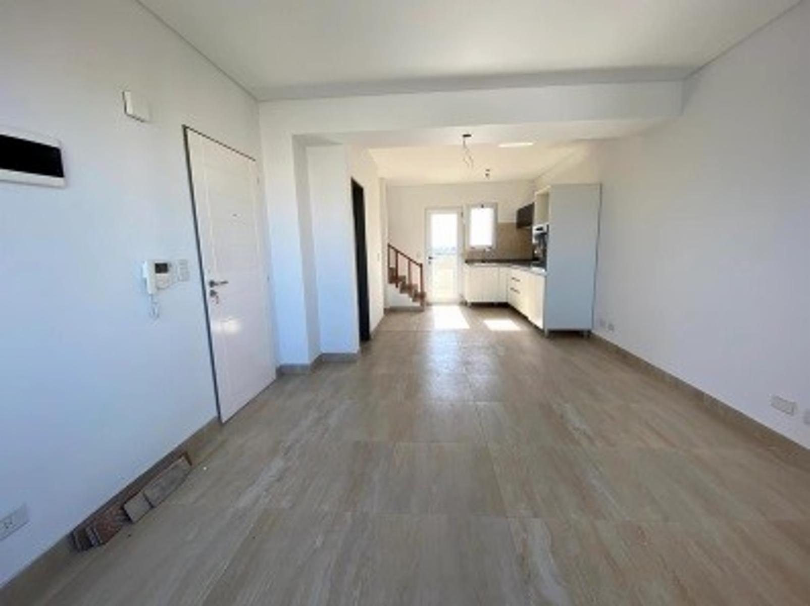 Int. Grant 388 · Morón — foto 5