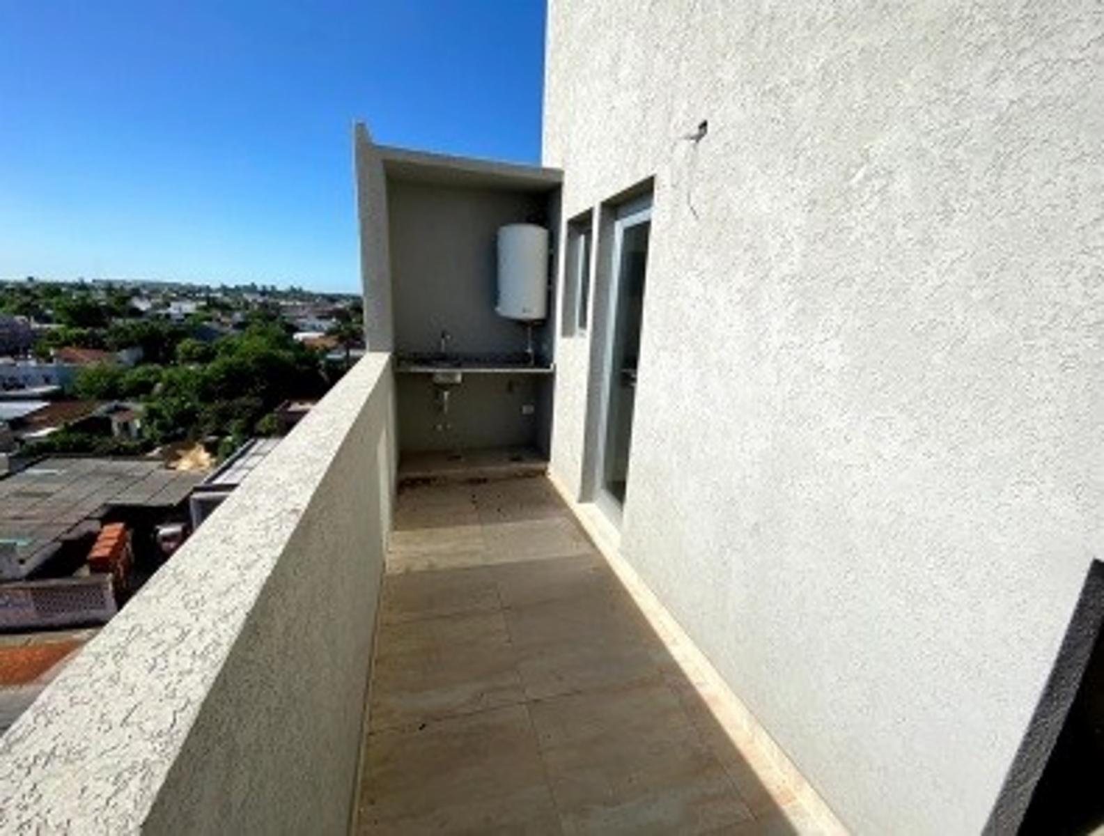 Int. Grant 388 · Morón — foto 9