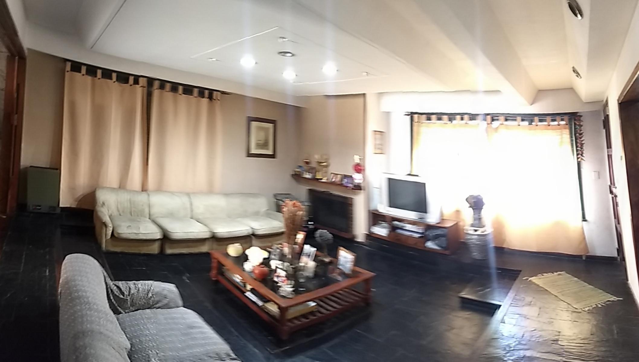 Mariano Moreno 1300 · Morón — foto 11