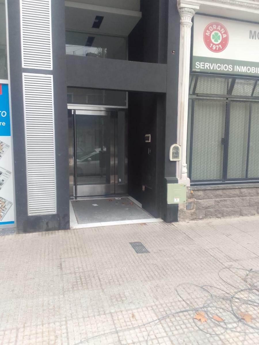 Excelente Mono ambiente a estrenar en la zona de Liniers. (a mts de Colegio Las Nieves)