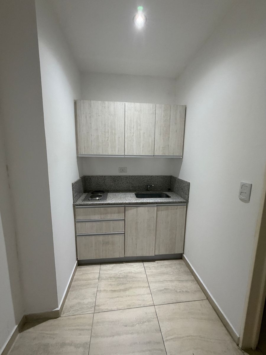 Valentin Vergara 1439 · Lomas De Zamora — foto 14