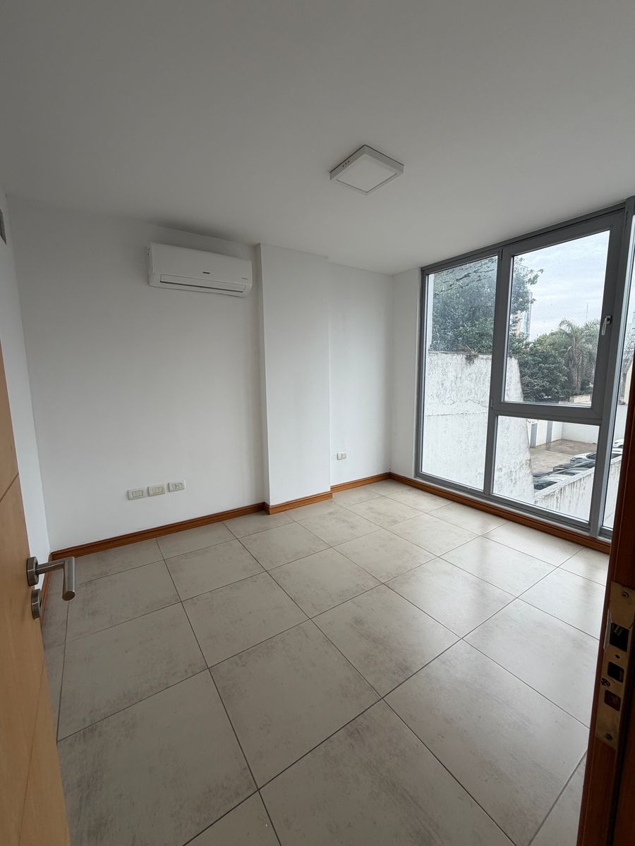Valentin Vergara 1439 · Lomas De Zamora — foto 10