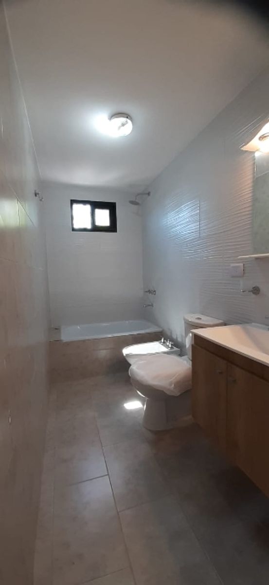 Horacio Julián 787 1° 5 · Morón — foto 6