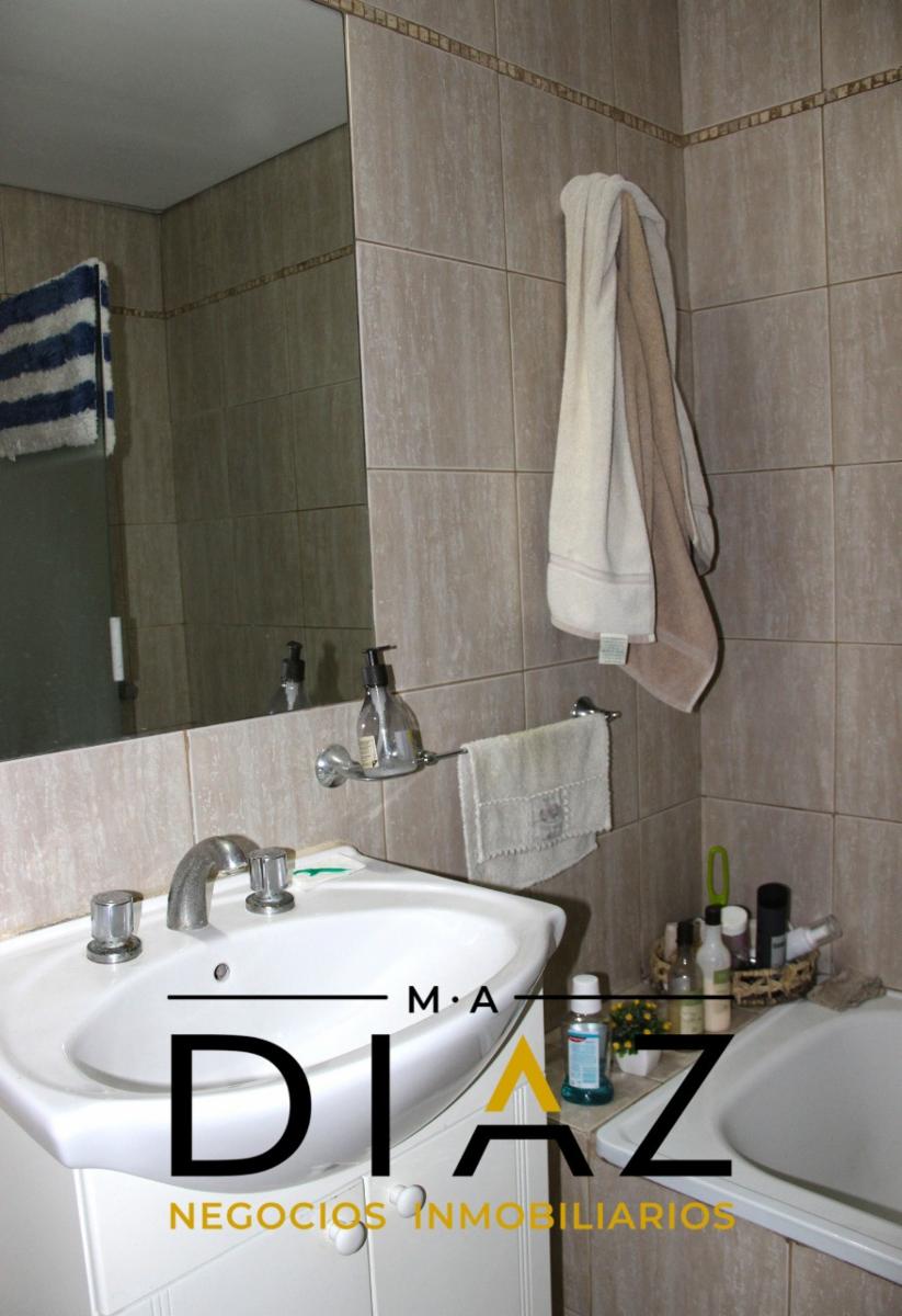 Oliver 660 · Capital — foto 6