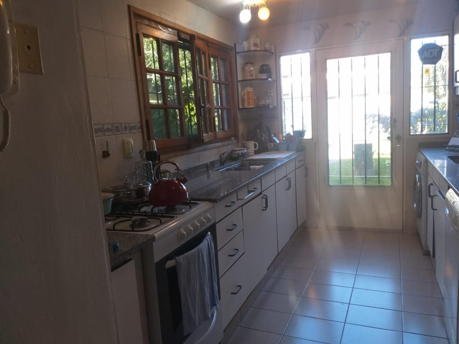 Emperanza 2500 · Ituzaingó — foto 7