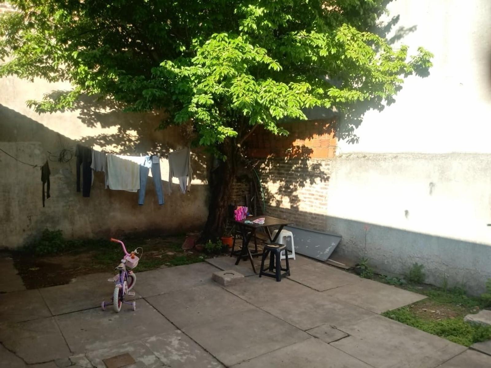 Alcalde Barbosa 826 · Morón — foto 3
