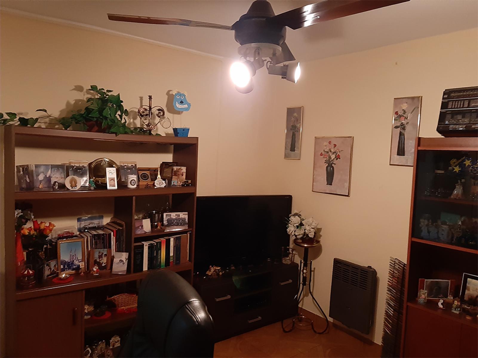 Larrea 3818 , 1° · La Matanza — foto 5