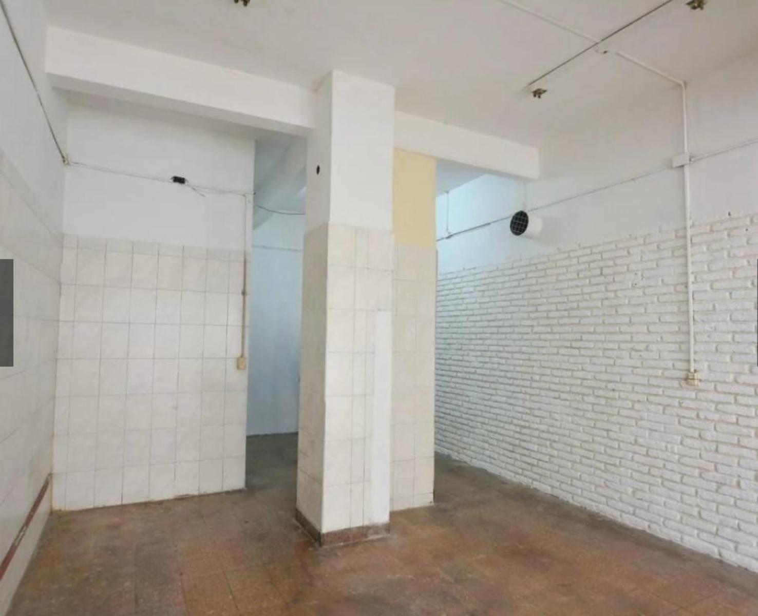 Av Entre Rios 1700 · Parque Patricios — foto 5