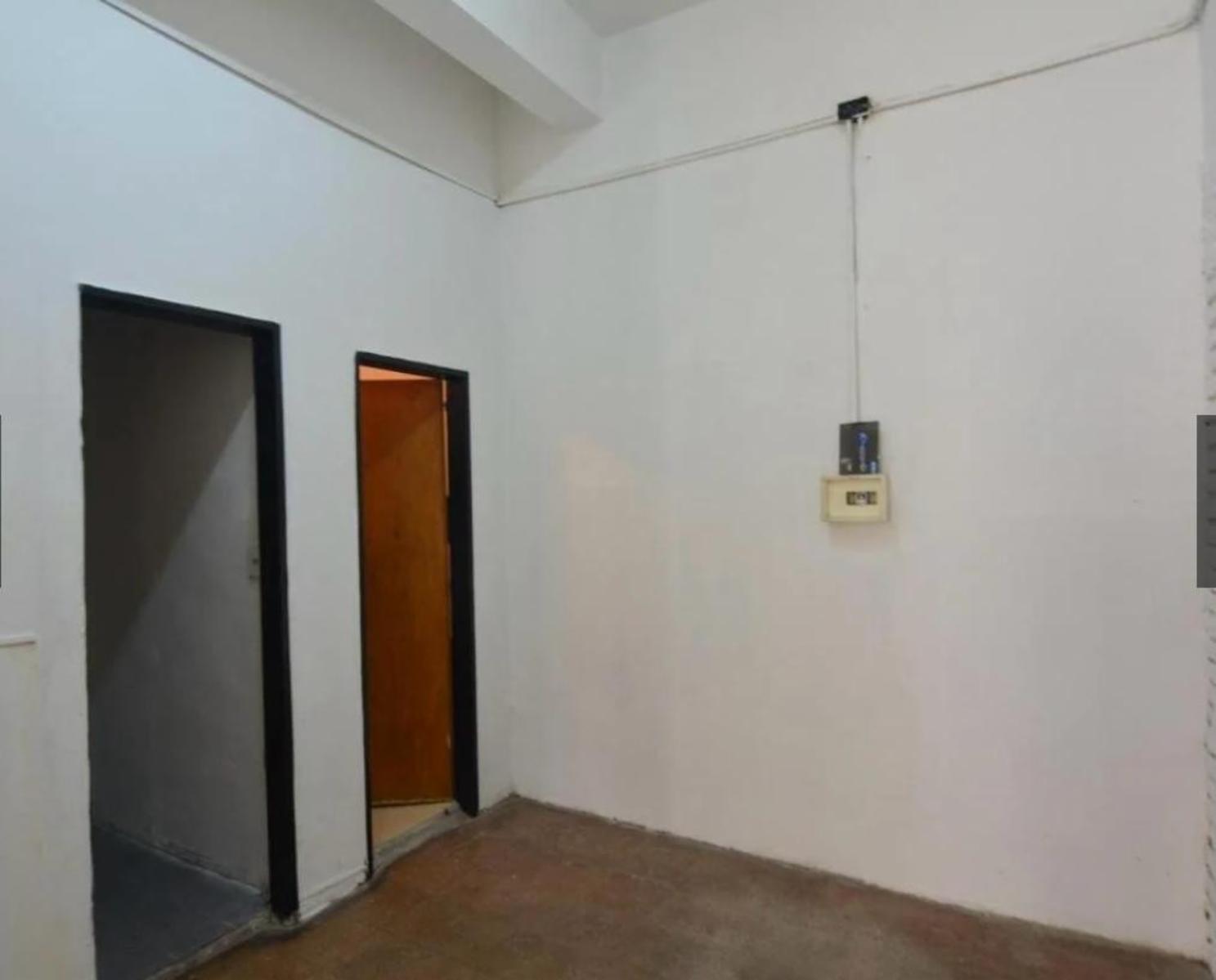 Av Entre Rios 1700 · Parque Patricios — foto 6