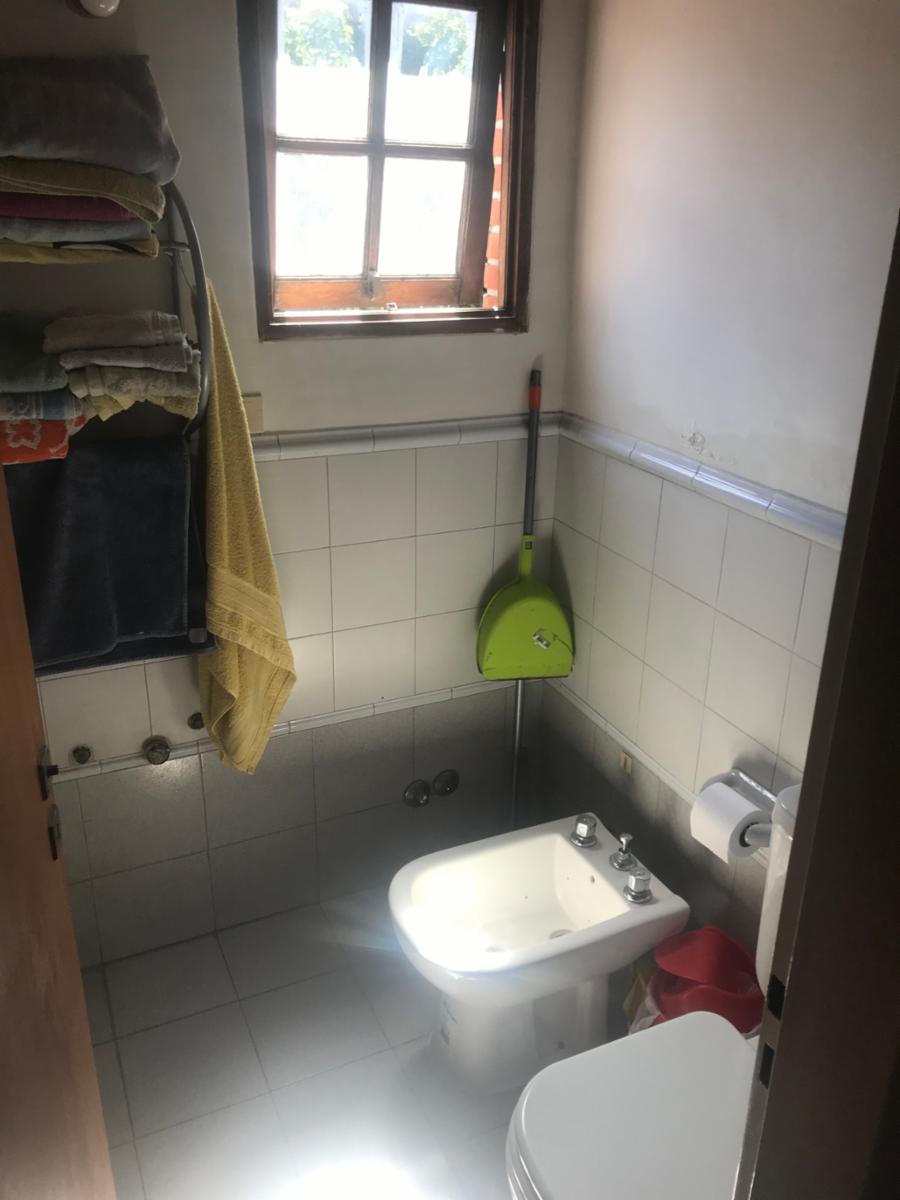 ESTEBAN DE LUCA 1125 · Hurlingham — foto 10