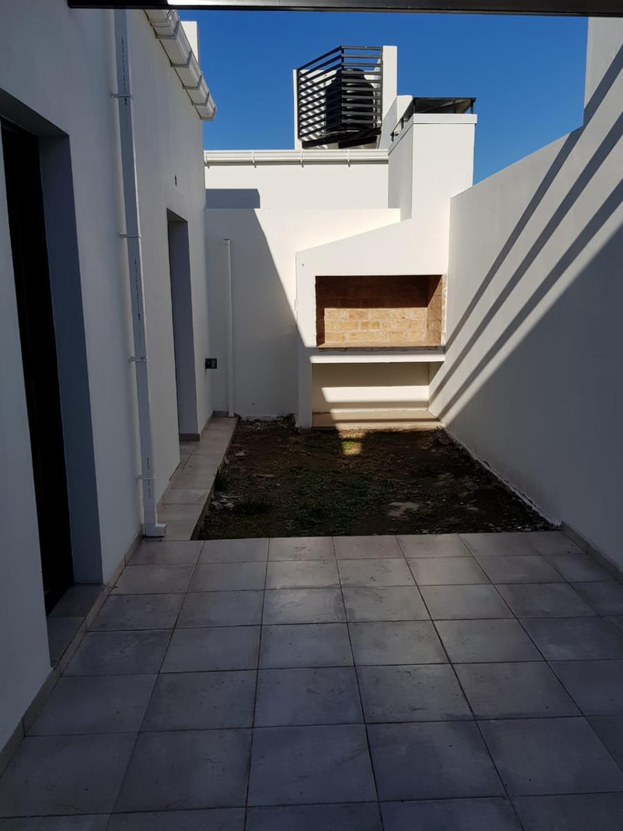 Calle 78 · Chivilcoy — foto 3