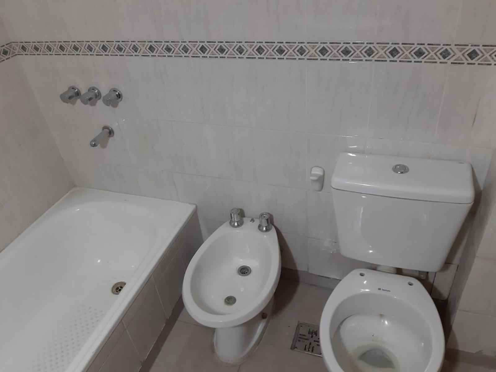 Olaguer 252 , PB 1 · La Matanza — foto 13