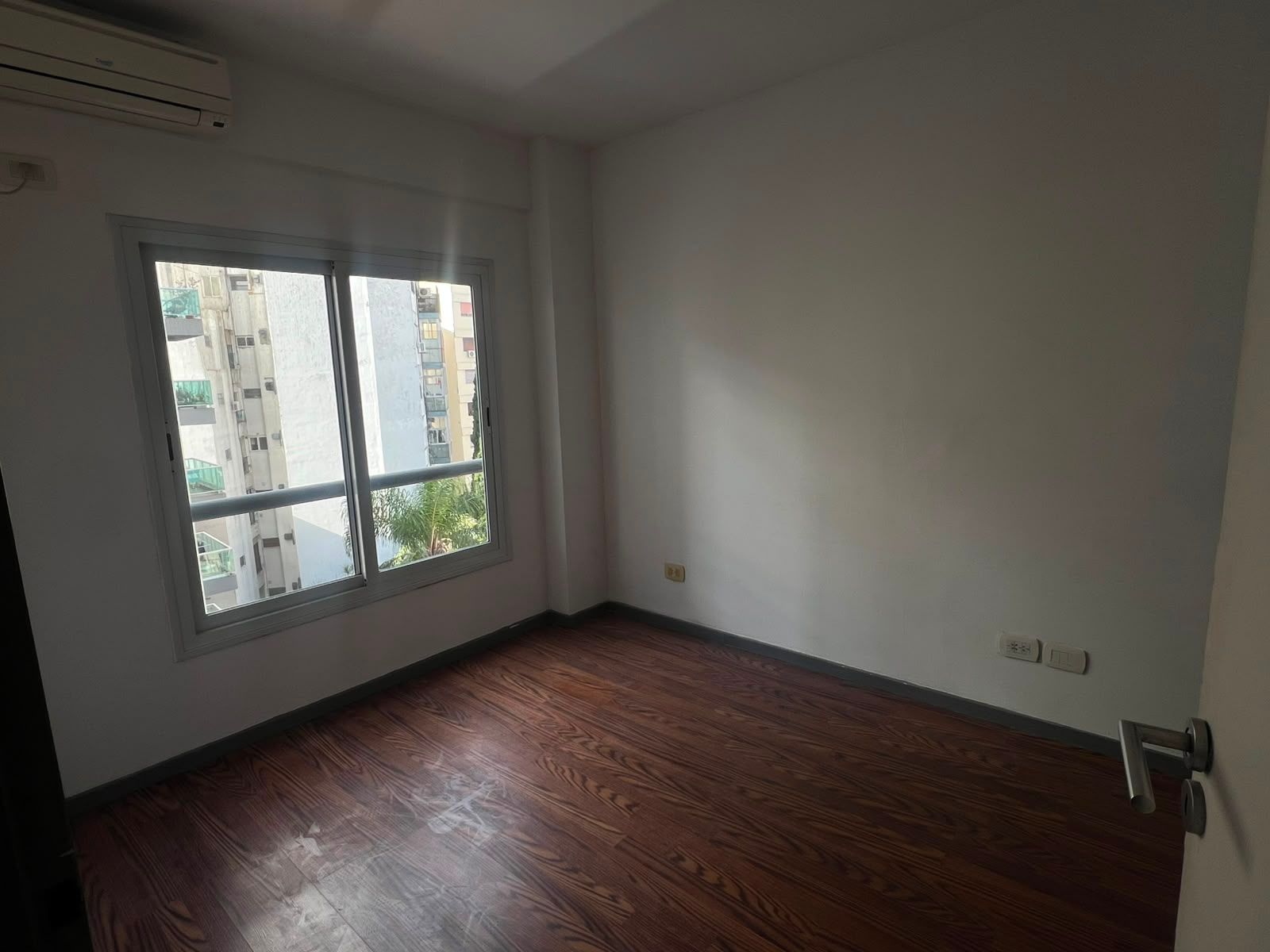 basualdo 142 · Villa Luro — foto 4