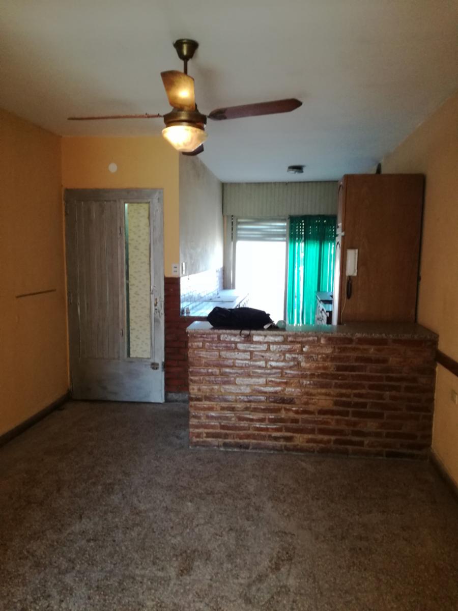 Perdriel 1433 · Morón — foto 14