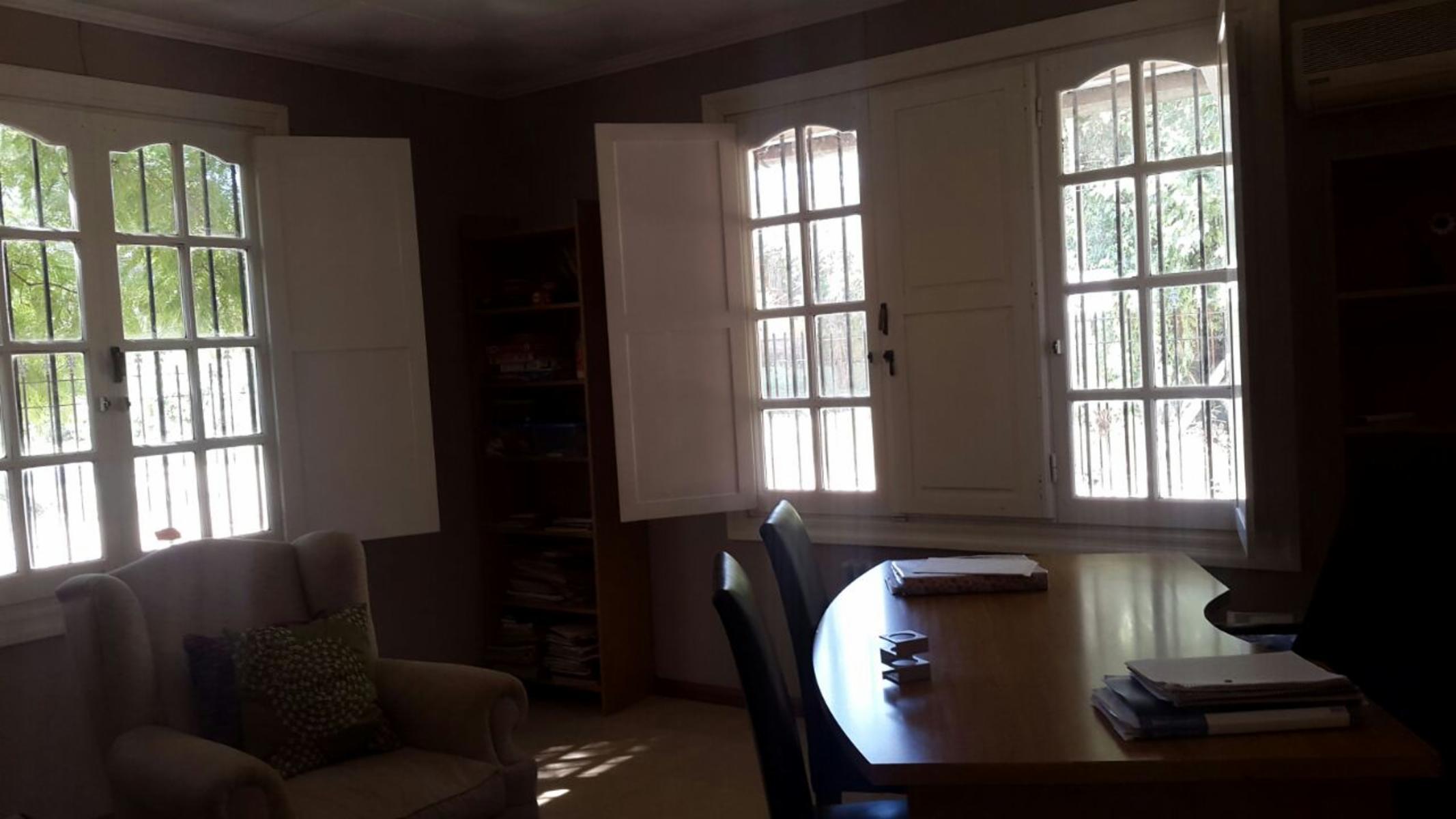 CASA EN VENTA - AL RIO CON AMARRA Y MUELLE - 2000mts de terreno - Barrio Cube - Countries y Barrios Cerrados Escobar · Escobar — foto 13