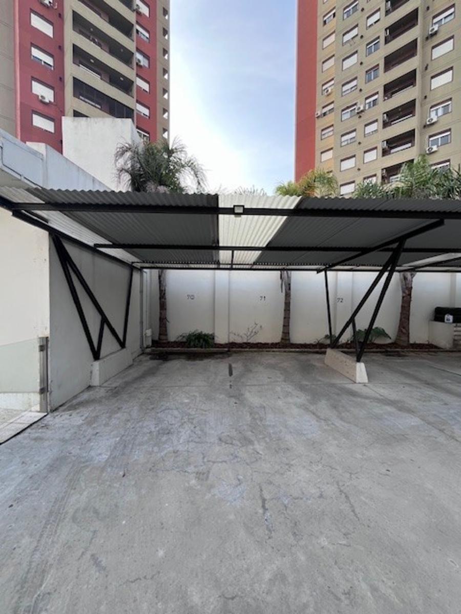 Almirante Brown 2973 · Lomas De Zamora — foto 20