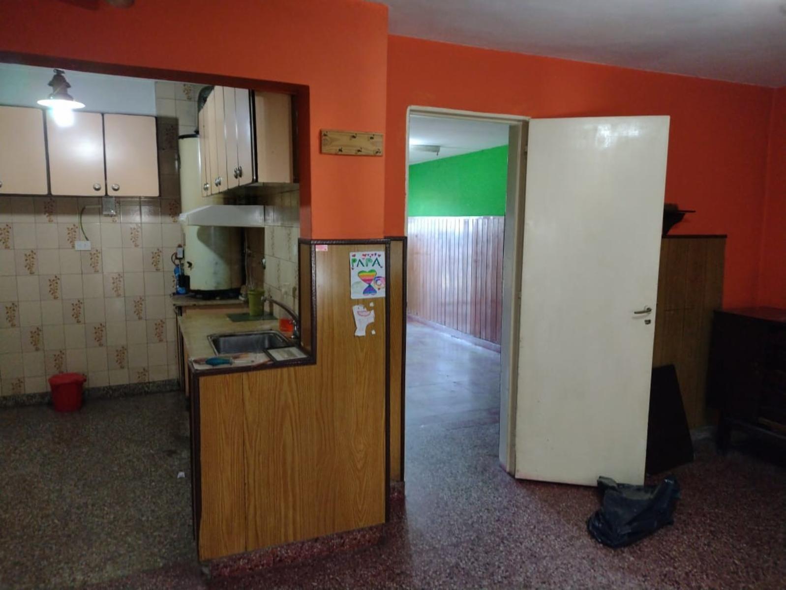 CHASCOMUS  1427 · Florencio Varela — foto 5