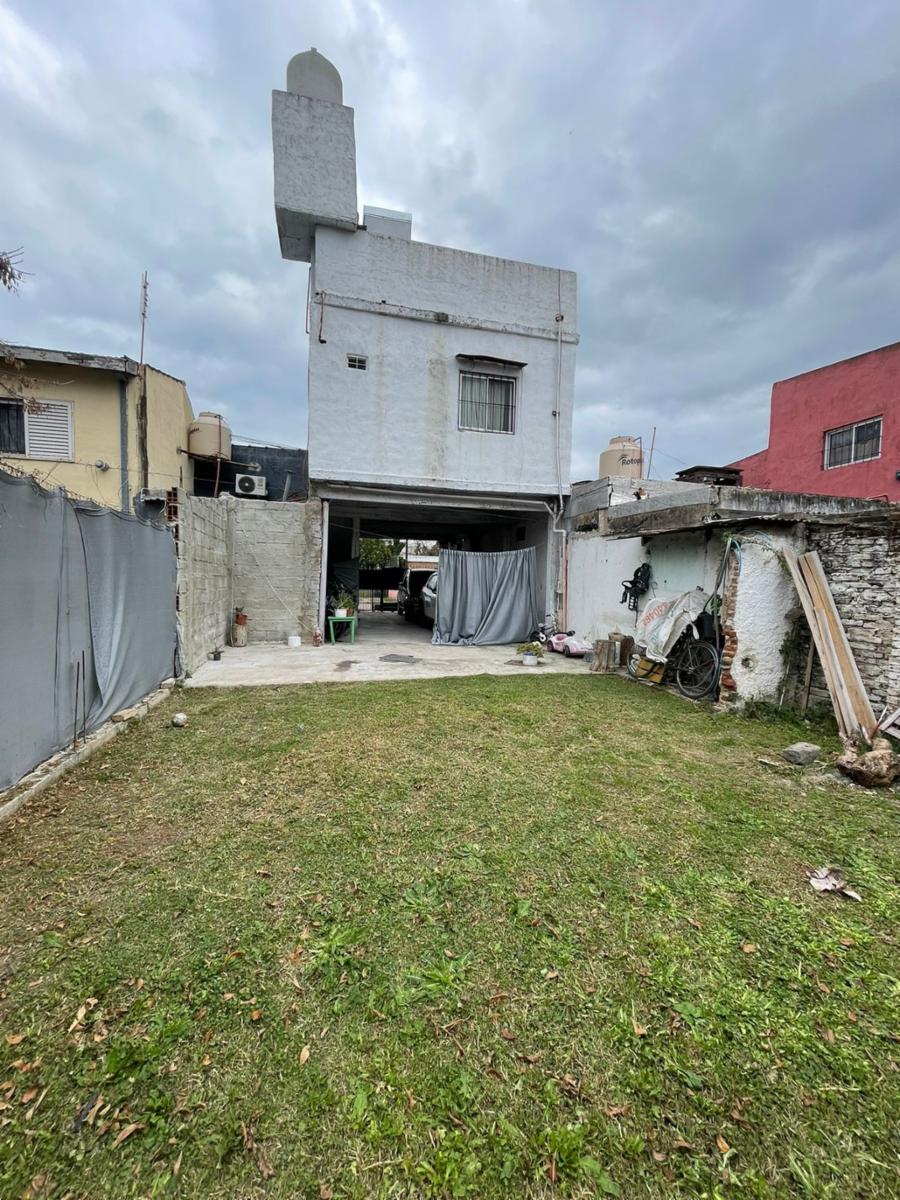 Casa de tres ambientes a la venta en José C Paz, APTO CREDITO