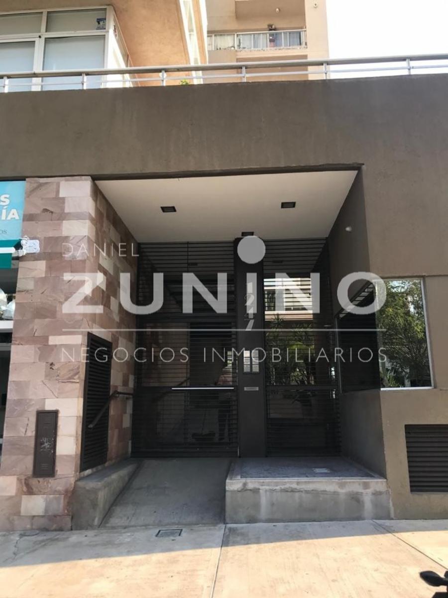 Departamento de dos ambientes a la venta en San Miguel
