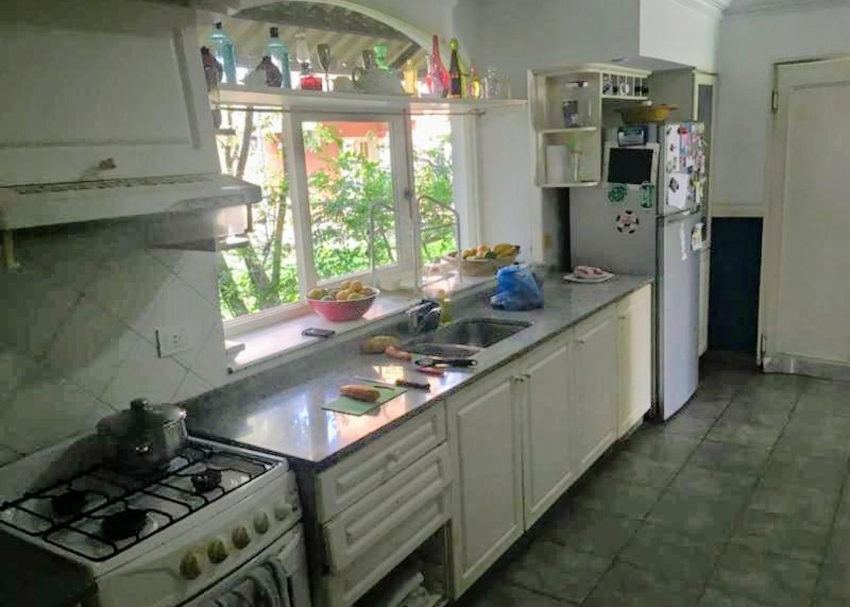 Vendo casa 4 dormitorios apta credito Yerba Buena Golf Country Club · Yerba Buena — foto 18