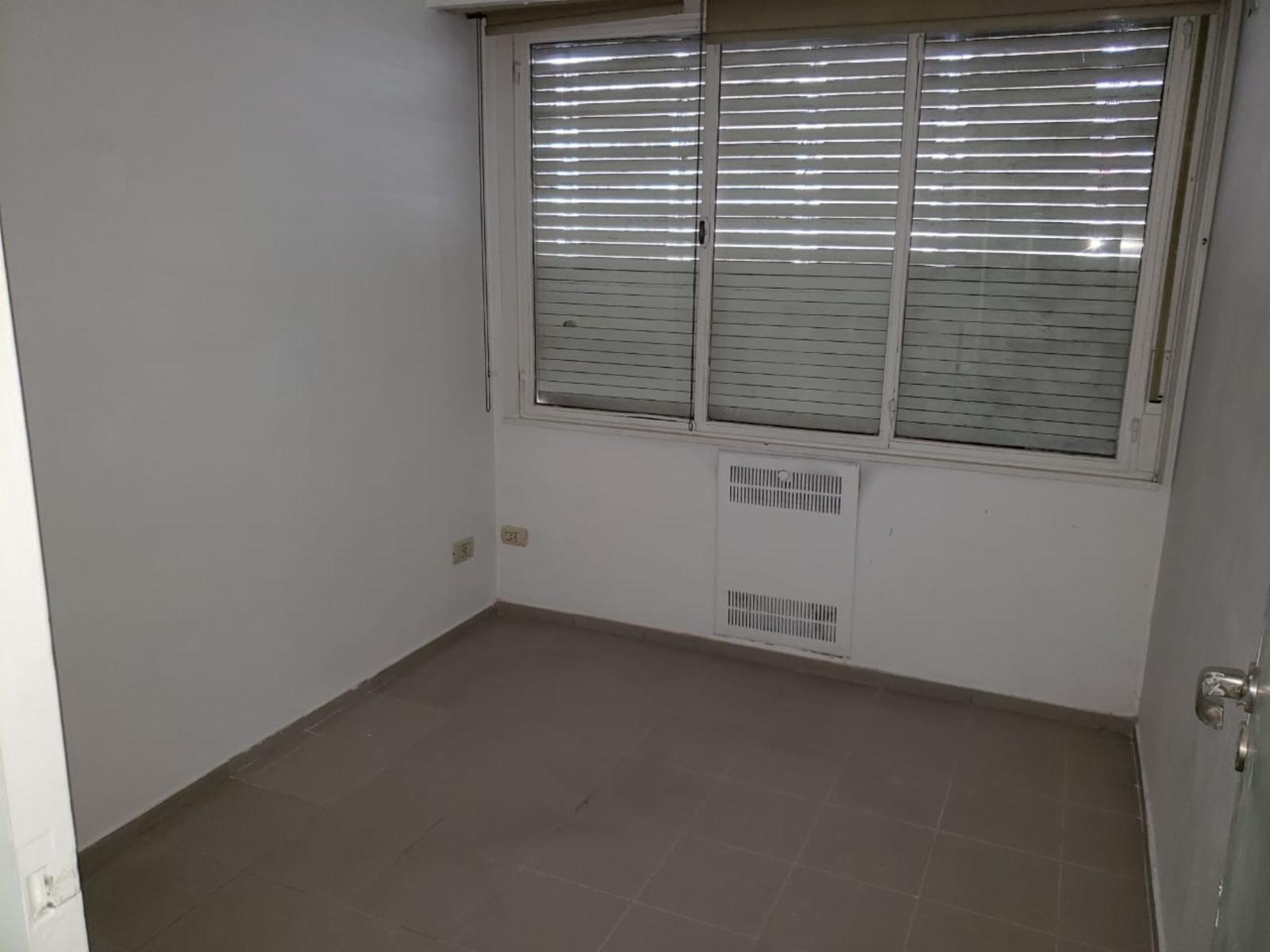 MEEKS 15 · Lomas De Zamora — foto 3