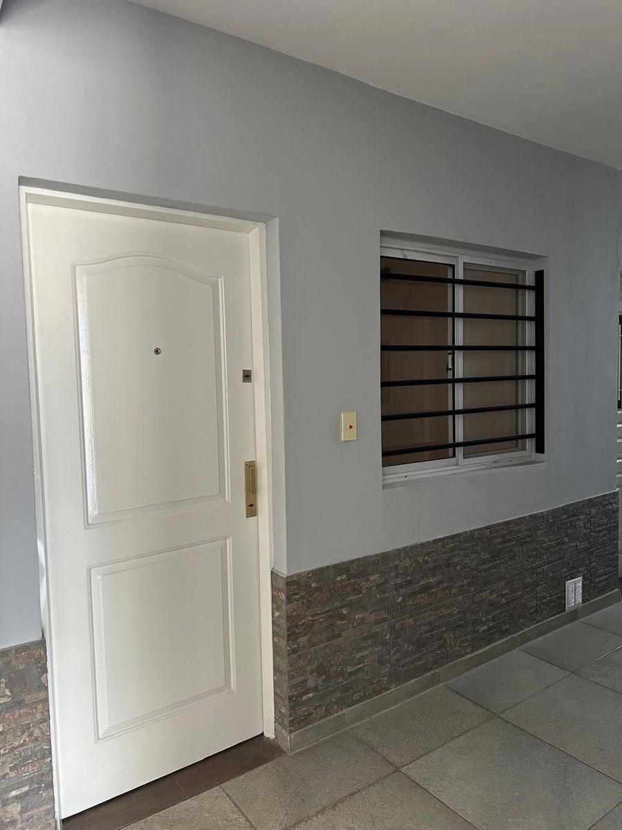 CONCEPCION ARENAL 2856 · Hurlingham — foto 3