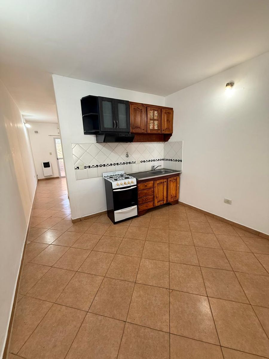 CONCEPCION ARENAL 2856 · Hurlingham — foto 4