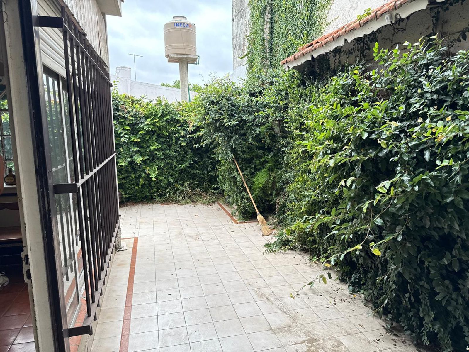JUNCAL 702 · Lomas De Zamora — foto 30