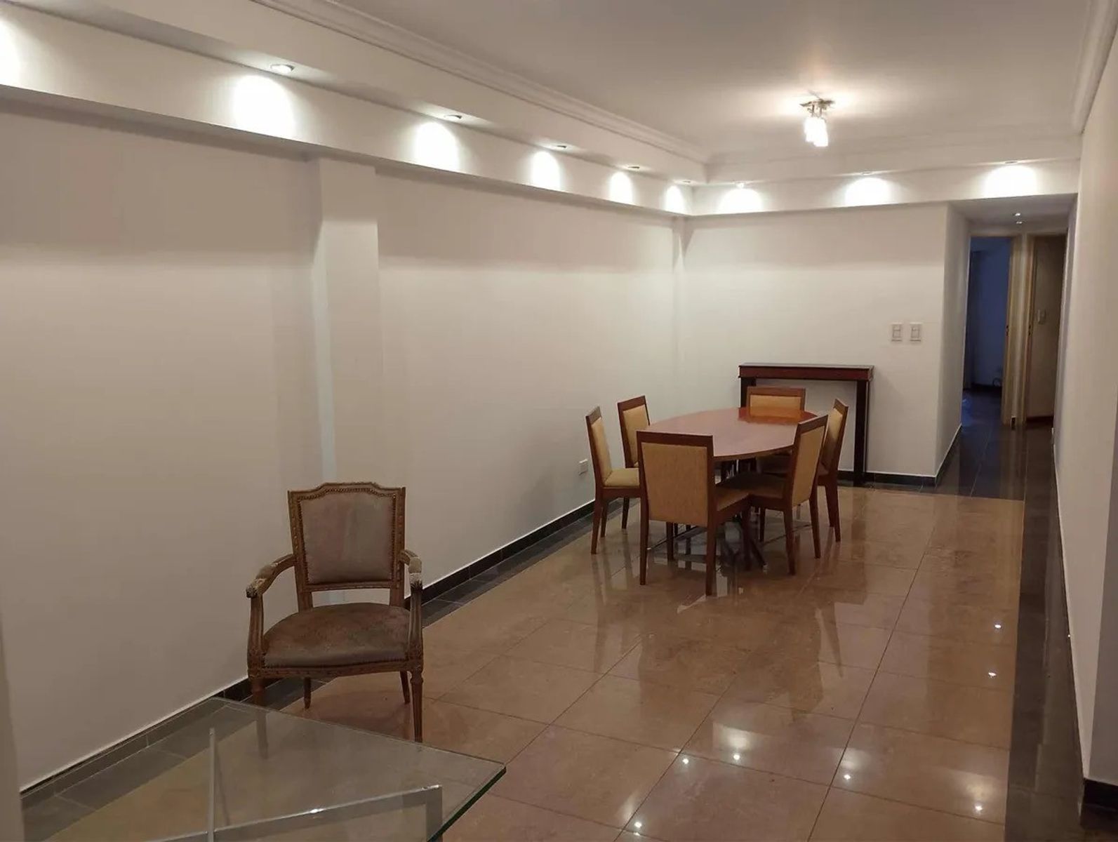 VENTA - DEPARTAMENTO 3 AMBIENTES CON PATIO,PILETA Y COCHERA RAMOS MEJIA