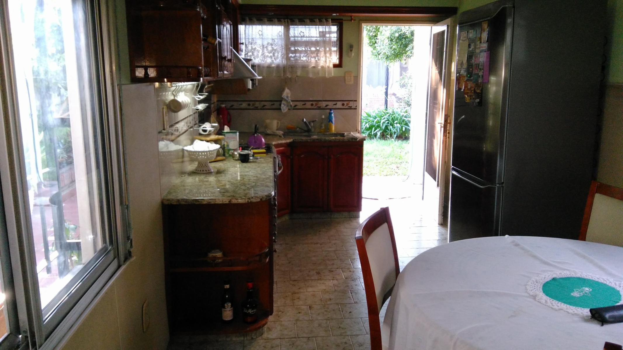 Calle 63 Nº 2124 · La Plata — foto 6