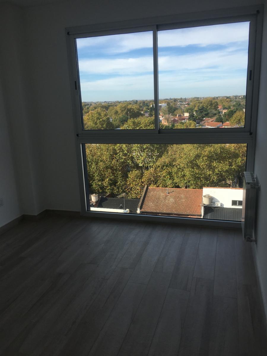 Avenida Almirante Brown 2400 · Lomas De Zamora — foto 11