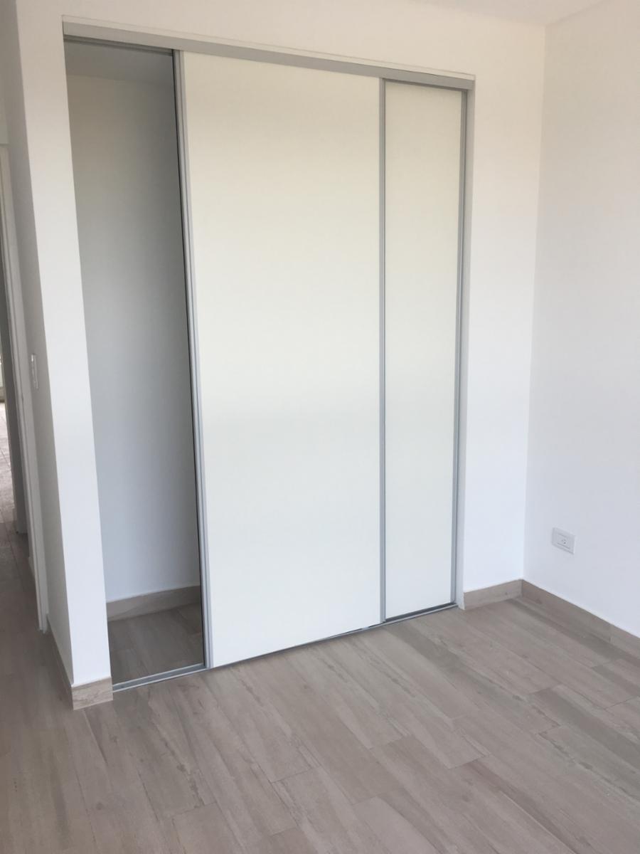 Avenida Almirante Brown 2400 · Lomas De Zamora — foto 12