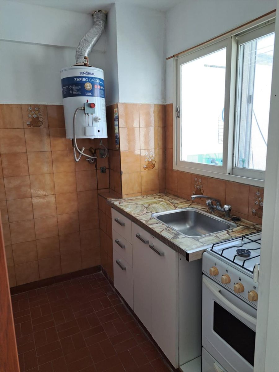 AV: Ricardo Balbin 2354 · San Martín — foto 10