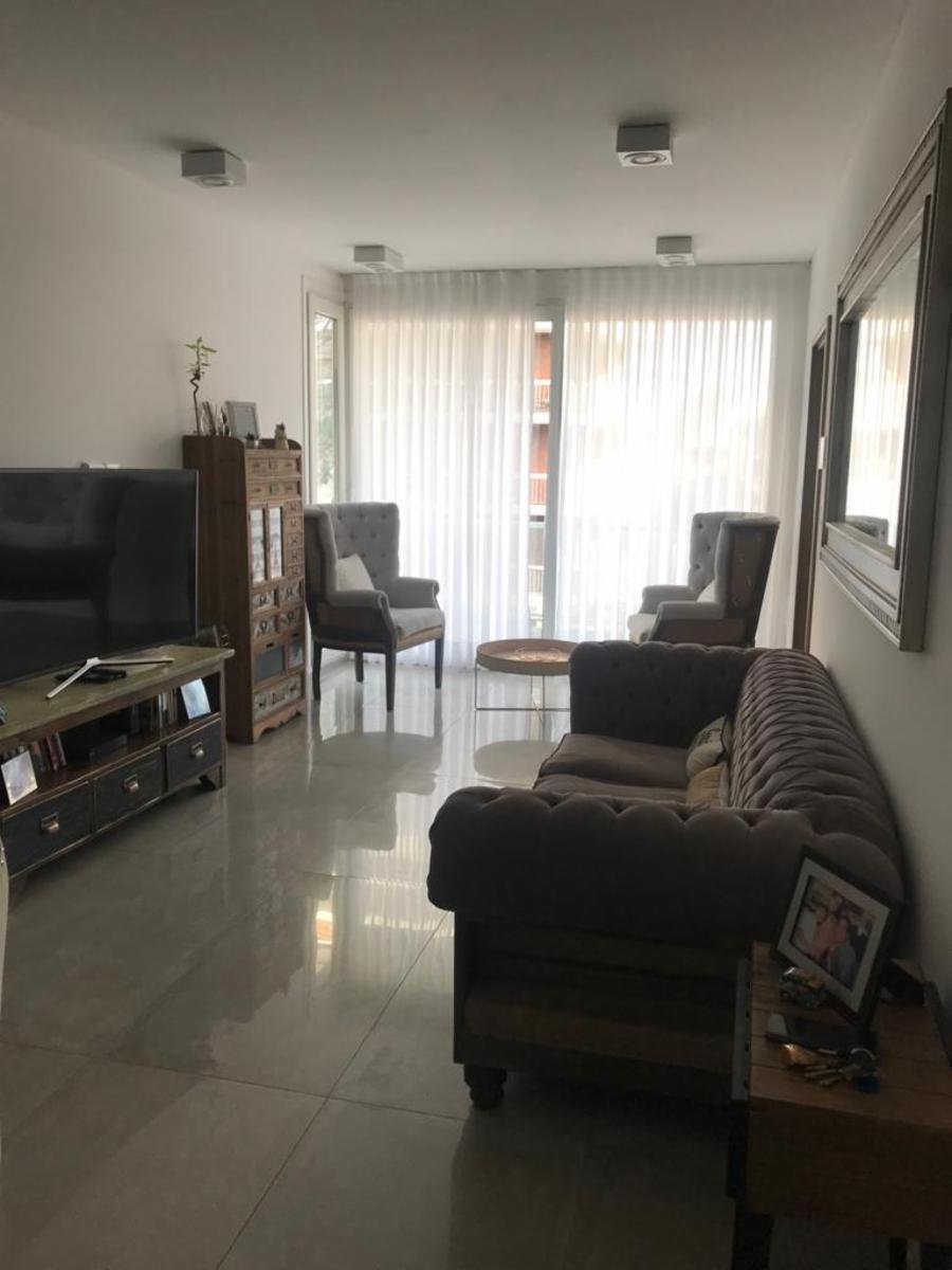Ramon L Falcon 5800 · Villa Luro — foto 13