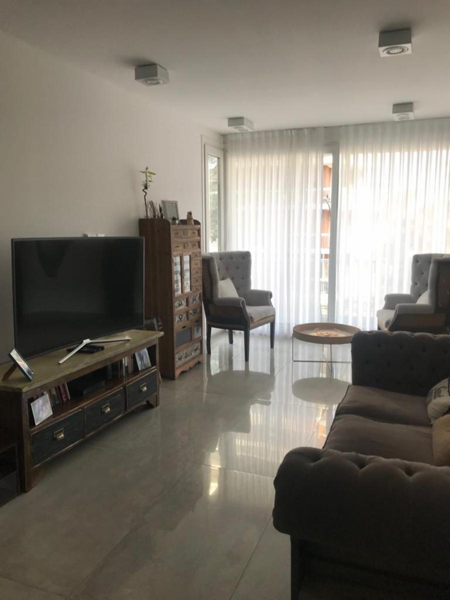 Ramon L Falcon 5800 · Villa Luro — foto 14