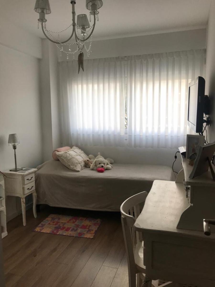 Ramon L Falcon 5800 · Villa Luro — foto 3