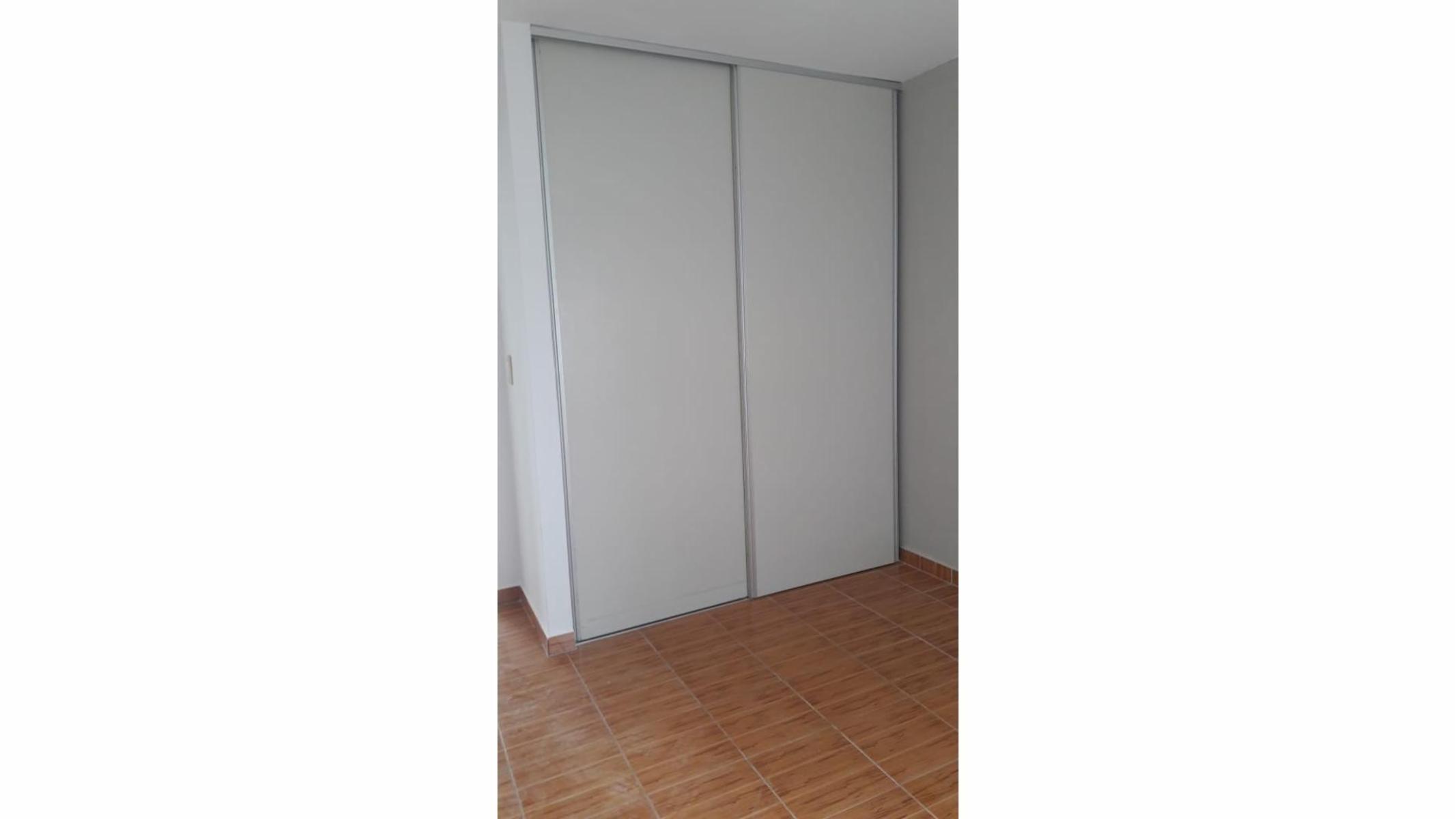 Manuel Lainez 900 · Morón — foto 4