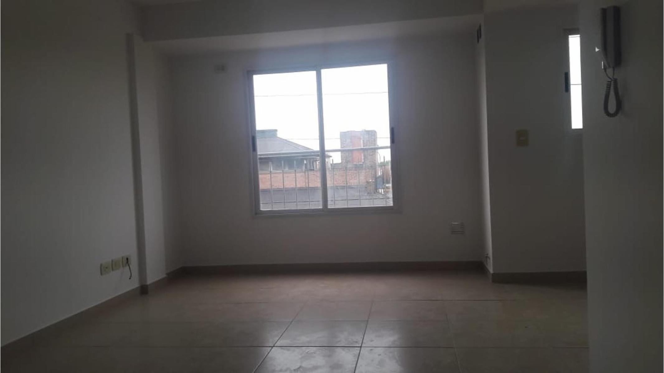 Manuel Lainez 900 · Morón — foto 7
