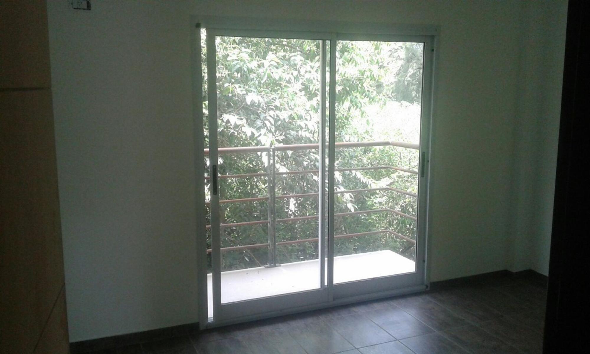 Zenavilla 900 · Esteban Echeverría — foto 4