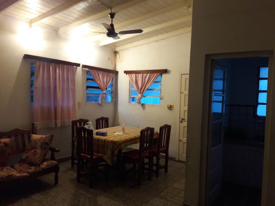TRIUNVIRATO 349 e/ Albarracin y Alzaga · Lomas De Zamora — foto 6