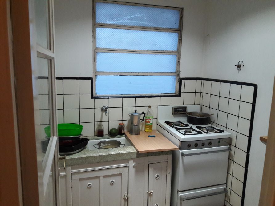 TRIUNVIRATO 349 e/ Albarracin y Alzaga · Lomas De Zamora — foto 8
