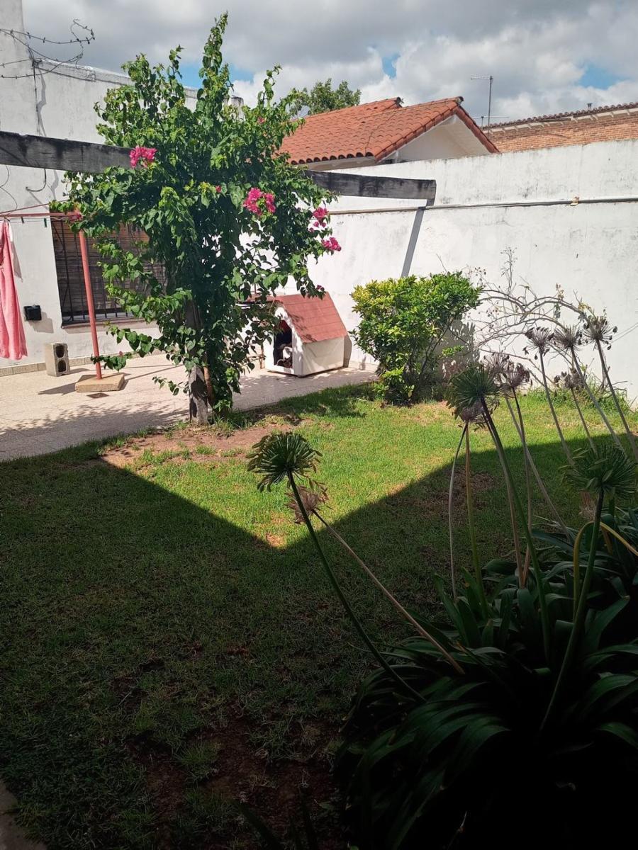 sargento cabral 1400 · Morón — foto 15